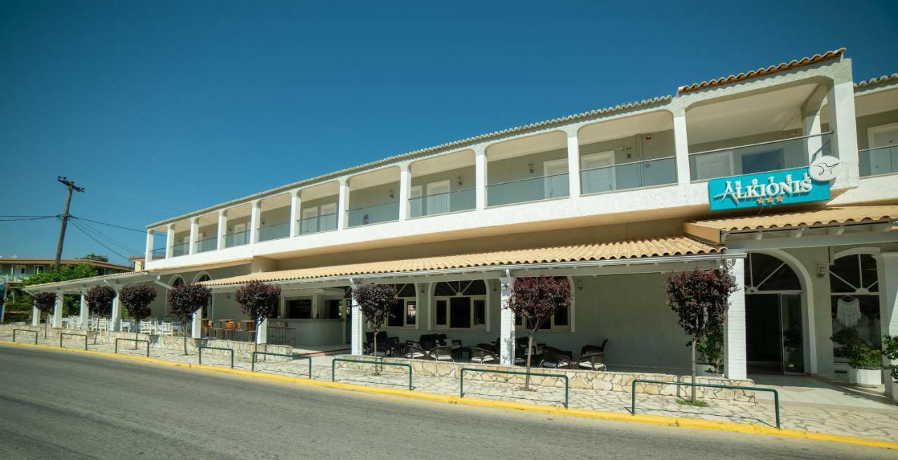 Hotel Alkionis Moraitika Bagian luar foto