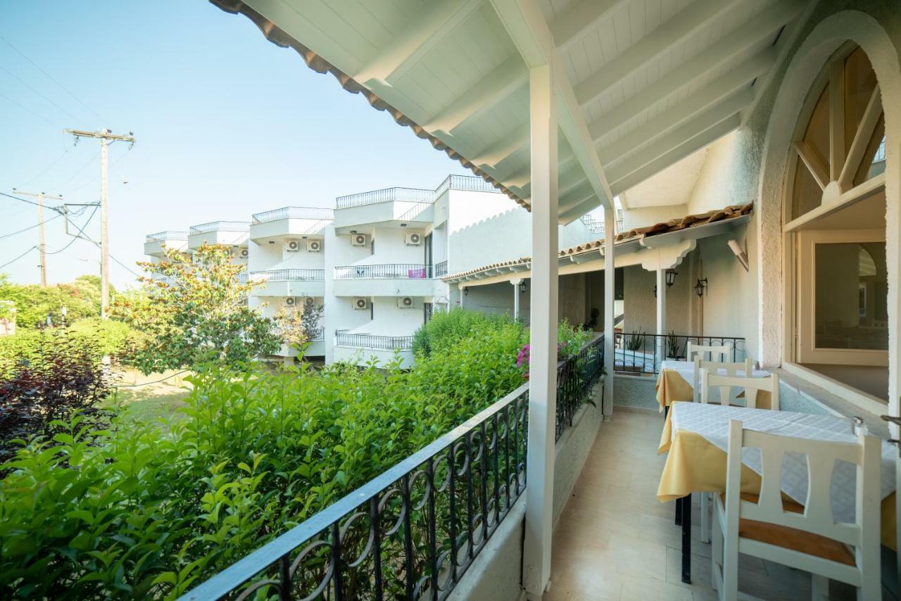 Hotel Alkionis Moraitika Bagian luar foto